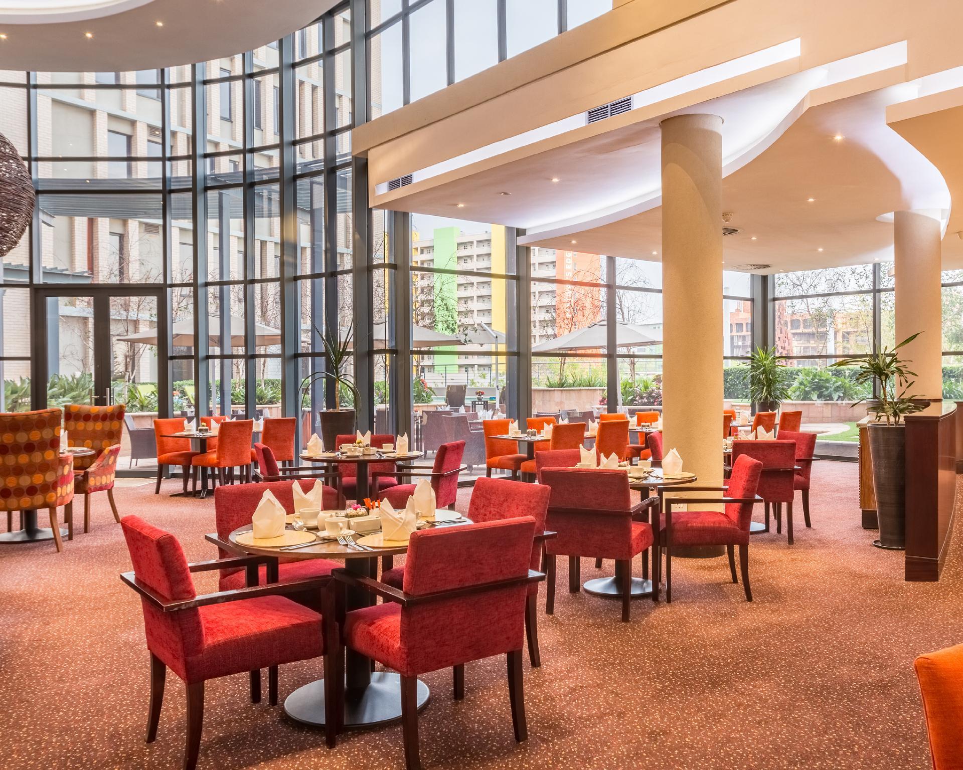 City Lodge Hotel Hatfield, Претория Экстерьер фото