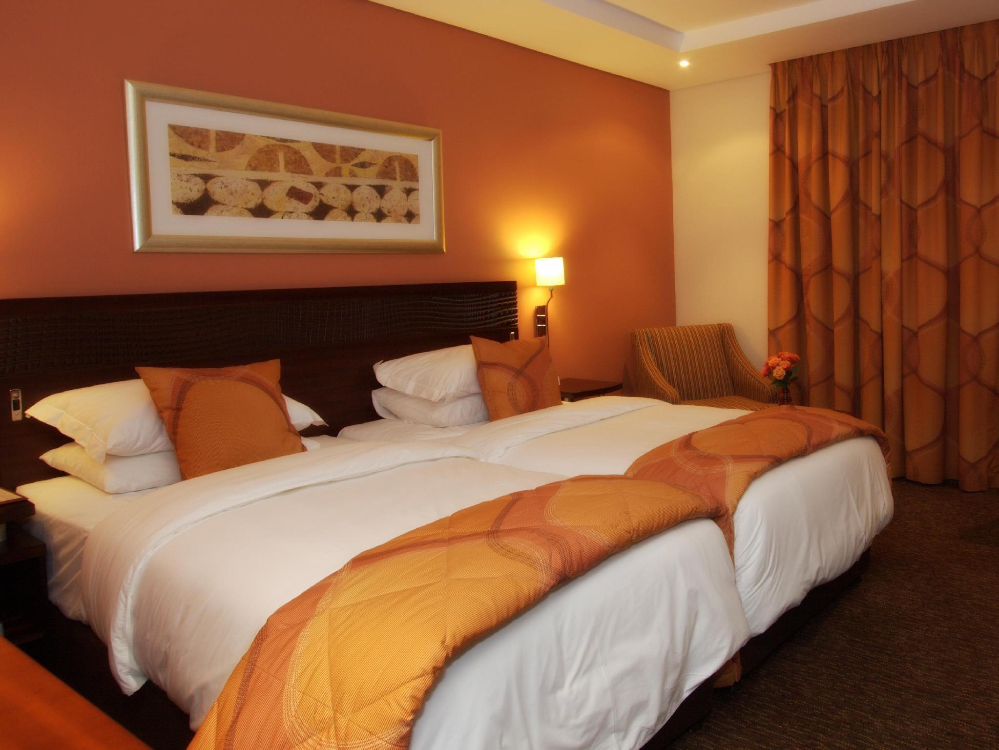 City Lodge Hotel Hatfield, Претория Экстерьер фото
