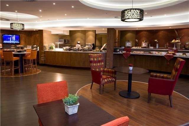 City Lodge Hotel Hatfield, Претория Экстерьер фото