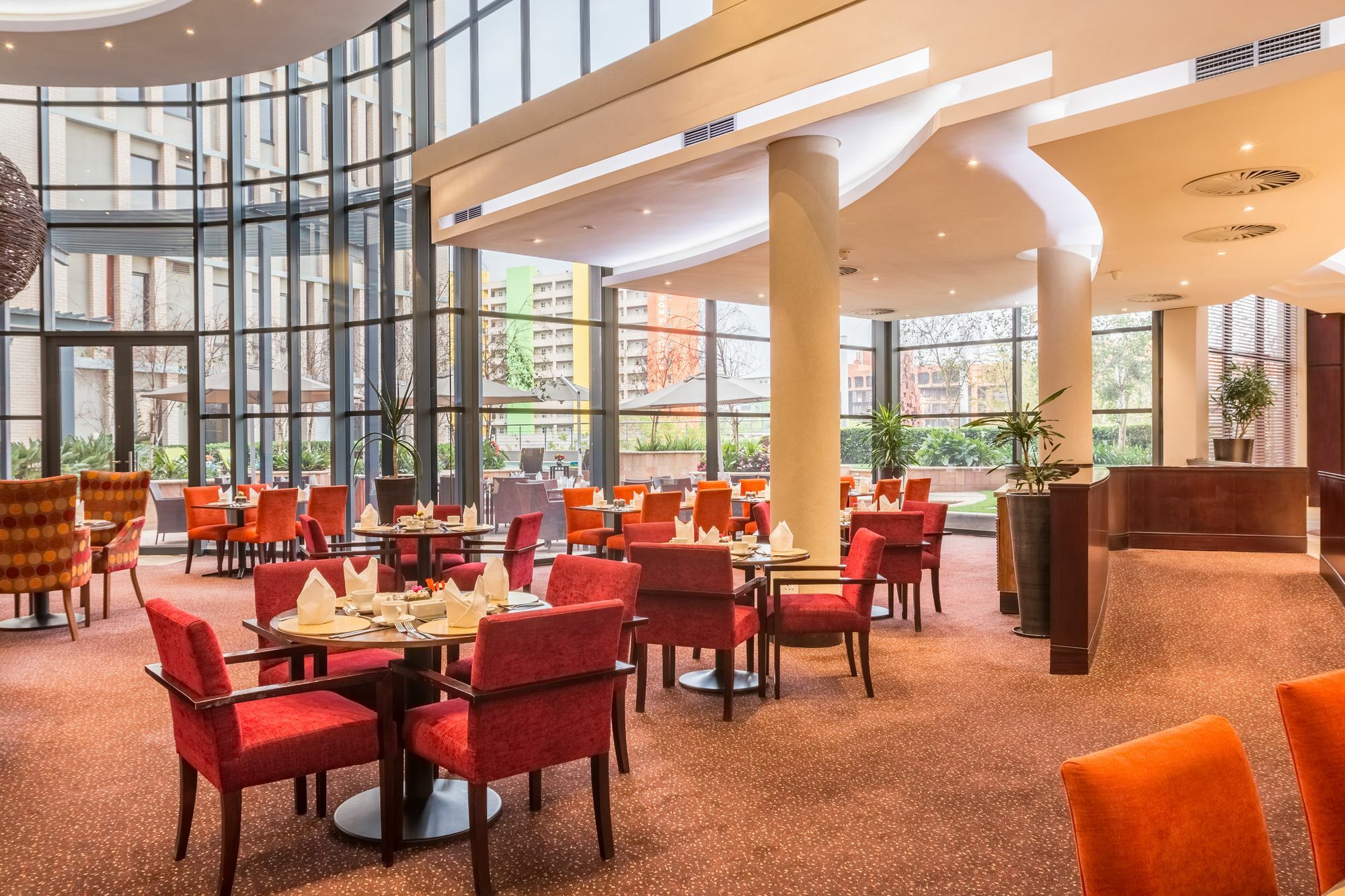 City Lodge Hotel Hatfield, Претория Экстерьер фото